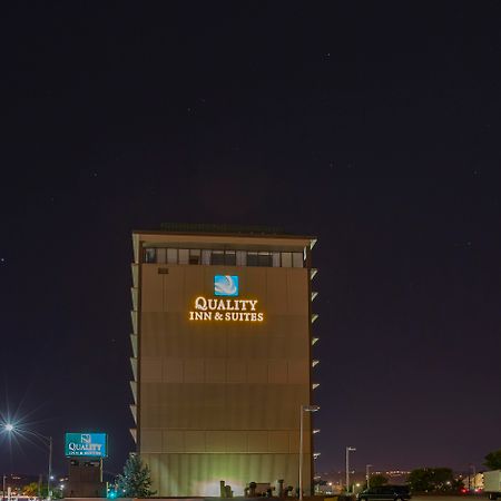 Quality Inn & Suites Cincinnati Exteriör bild