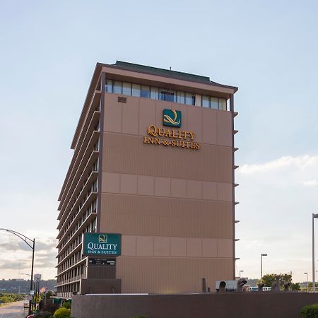 Quality Inn & Suites Cincinnati Exteriör bild